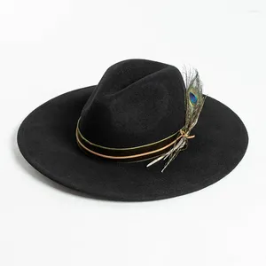 Boinas de chapéu de lã versão coreana do jazz retrô para homens e mulheres Inglaterra Fedora Feather Black Gentleman Big Head
