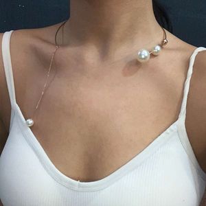 Elegant large white imitation pearl collarbone chain, fashionable necklace, women's wedding jewelry collar