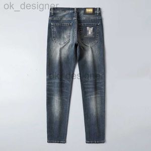 Erkekler Kot Tasarımcısı Bahar Moda Markası Kore Slim-Fit Pantolon İnce Fit Kalın İşlemeli Mavi Gri Pantolon