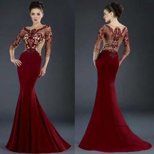 Sexy Janique Mermaid Mother of the Bride Dresses Jewel 3/4 maniche lunghe Applique Applique Crystal Wedding Ospite Ospite Sweep Train Treno