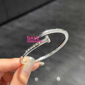 Designer Cartres Bangle 9999 sterling silver nail bracelet for girls with smooth opening fashionable and niche design high-end youthful personality D9SG