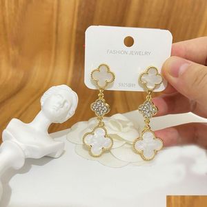 Brincos de luxo de luxo Designer feminino Gold Gold Sier Diamond Brincha Jóias Senhoras Carta de moda Earings Drop Deliver