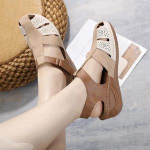 Slippers Flip Flip Sandals Womens Wedge Sandals Summer Shoes confortável Plataforma Bohemia com arco Suporte de massagem sandalias femininas