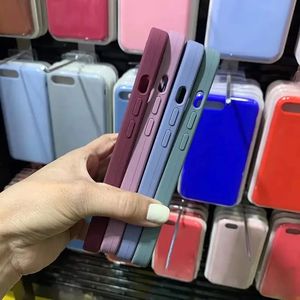 Linda capa de telefone de silicone líquido com micro fibra para iPhone 11 12 13 14 15 Pro Max Caso de borracha Tampa traseira Anti-arranha-escorbante com logotipo e pacote de varejo