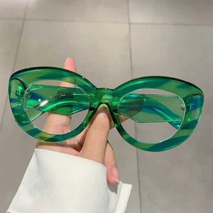 Óculos de sol Luxunhão Anti -azul leve óptico de gato verde olho de olho de gato feminino designer de marca vintage myopia prescrição sexy senhoras óculos moldura j240508