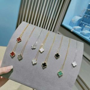 Brand originality Van Clover Necklace High Version s925 Sterling Silver Natural Beimu Agate Pendant Classic Double sided Lucky jewelry