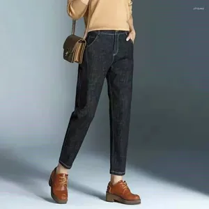Kvinnors jeans Hög midja Slim Female Spring Autumn Loose Harem Pants for Women Vintage Casual Ladies Denim Trousers Plus Size 34