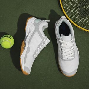 Casual Schuhe bequeme Feder Tennis 2024 Sommer Dünne Meshoberfläche atmungsaktives Nicht-Schlupf-Wear-Frauen-Sportarten