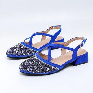 Casual Shoes Summer Women 2cm Low Square Heels Sandaler Kvinnlig stor storlek Diamond Bekväm liten pärla bling paljett mjuka sandlar