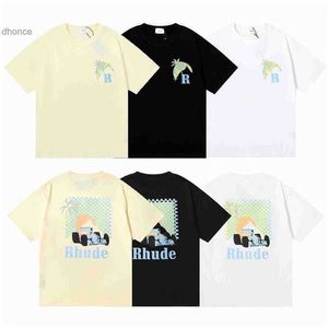 Marca de moda de designer de tendências masculina e feminina Rhude Micro Label Sunset Sunset Coconut Racing Imprimindo camiseta de manga curta para homens Mulheres High Street Halve Manga