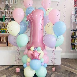 Decoração de festa 63pcs Macaroon LaTex Balloon Número rosa FOIL Conjunto de chá de bebê menina 1 2 3 4 5 6 7 8 9 Aniversário Helium Globos