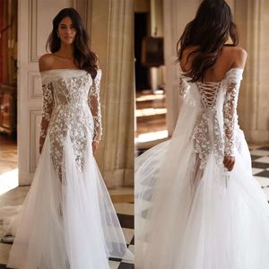 Denizkızı Bileau Kapalı Glamous Düğün Elbiseler Omuz Tül 3D Çiçek İle Backless Lace Yukarı Kat Uzunluğu Özel Artı Boyut Vestidos De Novia