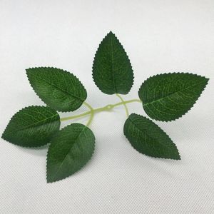 装飾的な花100pcsシルクバラの葉DIY人工植物クラフトクリスマスの装飾