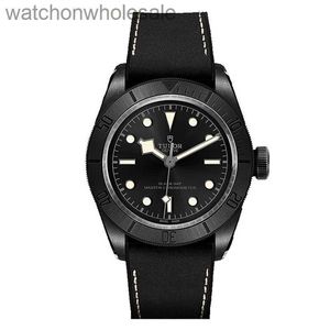 豪華なTudory Brand Designer Wurstwatch Swiss Emperer Watchシリーズ自動機械ビジネスレジャー防水ナイトグローメンズウォッチ1：1ロゴ