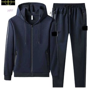 Designer and Spring Autumn Mens Tracksuits Stone Fashion Classic Island Jacket Solid Casual Sports Suit Is Land Two Piece Hooded Zipper OPKE