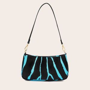 Moda 2023 lüks cüzdan çanta kadın kadınlar plaj tasarımcı çantaları çapraz vücut çanta omuz çantası büyük kapasite işlemeli shoppi 233n