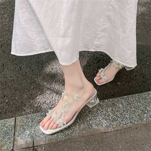 Höft fashionabla strass tjock klackade sandaler för kvinnors sommarsandal kvinnor mode t-formad transparent kristallnät hög 240228