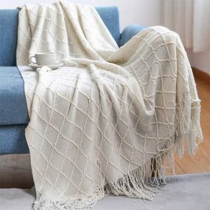 Coperte tessili città di divano a maglia simile a un cashmere lancio coperta in stile nordico a pasta a quadro a pistola a pistola per interni in autunno dell'hotel decorazione