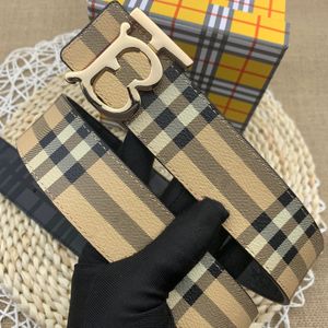 Herren Designergürtel Plaid Leder Luxusgürtel Frauen Buchstaben Schnalle Streifenmuster Klassischer Cinturon Mann Kausaler Retro -Hosen Einstellbare Gürtel für Männer Designer