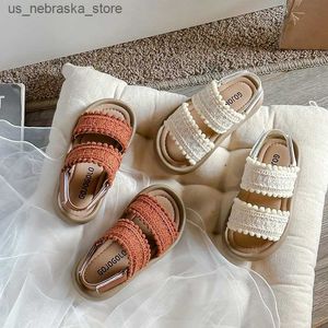 Slipper Childrens Fashion Girl Sandals 2024 Ny Soft Ethnic French Open Toe Cool Breattable Princess Shoes Edition Platform Q240409