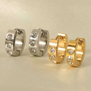 Utsökta örhängen med diamantdesignörhängen fashionabla diamant inlagd mångsidig 18k guld med vagn original örhänge