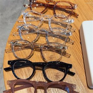 Óculos de sol Frames PC Metal Frame Glasses Retro Vision Care Ultra-Light Light Mirror Eyewear Round Myopia Mulher Homens Men