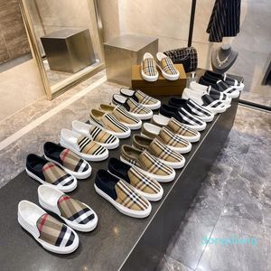 15a casual burberr vintage skor kontrollera män bästa kvalitet kvinnor bomull lägenheter randiga mönster sko gummi sula plattform tränare sneakers canvas gabardine loafe