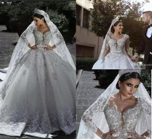 Luxurious Beaded Arabic Ball Gown Wedding Dresses Glamorous Half Sleeves Tulle Appliques Beaded Sequins Fitted Bridal Gowns3653315