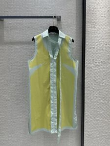 Vestidos casuais 2024 Primavera verão Glue de partículas 3D DOT contrastante de decote em V vestido sem mangas solta Mini-saia feminina moda feminina
