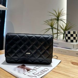 Best Selling Crossbody Bag New 85% Factory Promotionxiaoxiangfeng Classic Wealth Pack Caviar Single Shoulder Oblique Cross Litchi Pattern Cowhide Envelope Bag