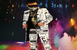 Maßgeschneiderte Männer lässige Blazer Jacke Mode Graffiti Hip Hop Long Suit Coat Männliche Party -Stufe Sänger Dancer DJ Kostüm8961575