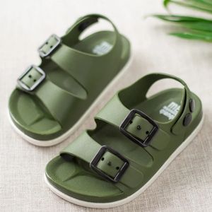 Barn Sandaler Summer Soft Bottom PVC Buckle Antiskid Kids Shoes Girls Girls Opentoe Beach Sandale 15Y A0104 240509