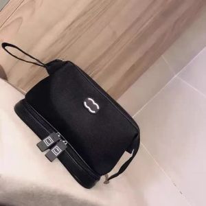 Designer Black Storage Bag Makeup Bag Letter Logo Fashion Women's Dry Wet Split Zipper Double Layer Wash Bag