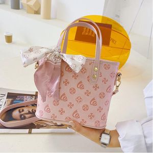 FS1472 designer axelväska retro kvinnlig trendig handväska lyxig stor mode hög kapacitet shopping shopping tote 204t