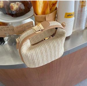 Borse da sera Paglie Crossbody Borsa per donne 2024 Boemia Small Knitting Summer Borse e borse Borse Bookt Beach Q247