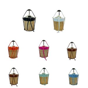 مصمم Luxurys Le Panier Seau Bucket Bag Summer Straw Straw Woved Bucket Bag Travel Laffias Raffias Bag Bage Beach Counter Corter Pres