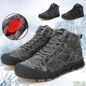 Повседневная обувь зимние мужчины снежные сапоги теплые плюшевые хлопковые водонепроницаемые высокие лодыжки.