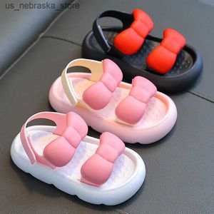 Сандалии для тапочки для девочек летние дети Bowknot Platform Princess Shoes Casual Speat Anti Slow Kids Удобный пляж Q240409