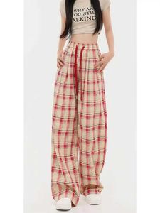 Frauenhose Capris Houzhou Koreanischer Stil rote Plaidhose Frauen Y2K Harajuku Strtwear Basic Oversize Black White Checkted Hosen Baggy Jogginghose Y240509