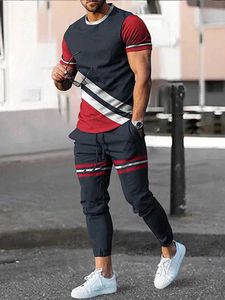 Мужские спортивные костюмы летние мужские легкие и полевые костюмы повседневные брюки футболки с двумя частями полосатых 3D-печатных модных ультратонких коротких пробежений y240508
