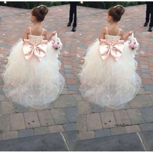 Kızlar için Pageant, Spagetti Rhinestone Çiçek Kız Elbise Büyük Yay Kids Balo Gowns Gelinlik Tül Tül Boncuk Kemeri 0509