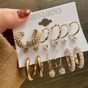 Nowe pearl inkrustowane kolczyki dla kobiet kreatywny francuski złoty zestaw, 6-częściowy zestaw
