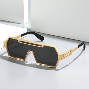 2024 occhiali da sole per uomini occhiali da sole quadrati donne trendy punk metallo occhiali alla moda vintage retrò sfumature di steampunk gafas de sol hambre