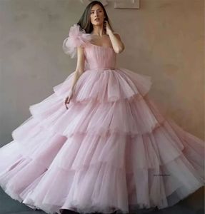 Abito da sera da ballo in tulle rosa a una spalla Sweet 16 abiti da ballo a lungometraggio Vestidos de Fiesta Largos 0509