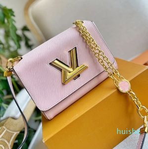 Cross Body 2024 R Dsignrs Bag Mtal Long Chain Shapd Buckl Simple Fashion