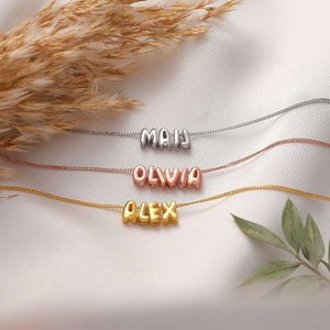 Collana di lettere a bolle in 3D per la ragazza personalizzata con palloncini personalizzati di gioielli iniziali di San Valentino per lei