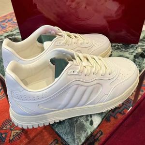 Nya färgdesigner skor re-web sneakers män kvinnor casual skor läder gummi yttersula plattform utomhus snörning rund huvud broderade sneakers storlek 35-45 5.9 05