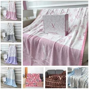 Blankets Designer Blanket 150X200cm Brand Letter L Air Fashion Conditioning Travel Bath Towel Soft Winter Fleece Shawl Throw