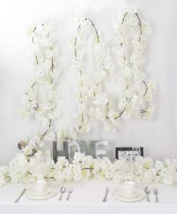 Dekorative Blumen Kränze 2pcs künstliche Kirschblüte Rebe weiße Blütenblätter für immer Pflanzen Girlande für Home Dekoration Hochzeit PA2184623