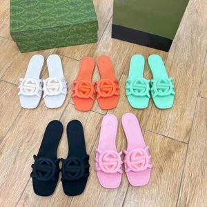 Klasikler Kadınlar İçin Kadın Ayakkabı Sandalet Teşhalleri Kadın Deri Terlikleri Dupe Designer Slayt Terlik Lüks Flip Flops ile Kutu